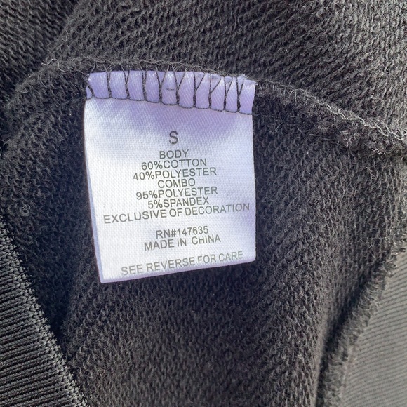 ROMEO & JULIET COUTURE | Black studded sweater - Picture 5 of 6